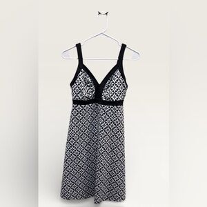 Patagonia Monochrome Geometric “Minette” Dress size S
